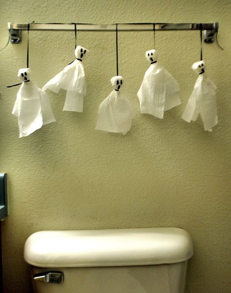 Halloween Restroom Decorations, Halloween Decorations Restroom, Toilet Paper Halloween Decorations, Diy Halloween Decorations Bathroom, Halloween Toilet Decor, Toilet Paper Ghosts, Halloween Restroom Decor, Hollween Decor, Halloween Bathroom Ideas