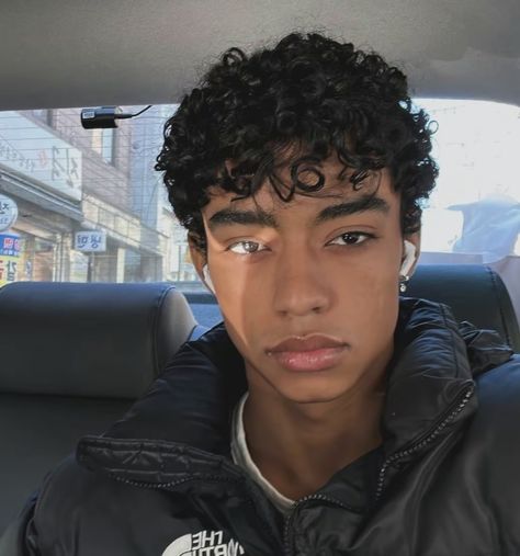 Long Curly Hair Men, Mixed Guys, Pawsitive Vibes, Dark Curly Hair, Men Haircut Curly Hair, Light Skin Men, Dark Skin Boys, Black Curly Hair, Curly Hair Men