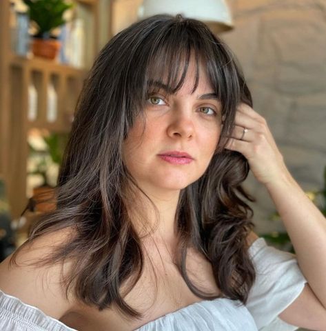 Wispy Bangs for Overweight Ladies Wispy Fringe Medium Hair, Wispy Tapered Bangs, Plus Size Bangs Hair, Soft Wispy Bangs Round Face, Bangs For Chubby Face, Round Face Fringe, Airy Bangs, Wispy Bangs Round Face, Medium Hairstyles For Round Faces