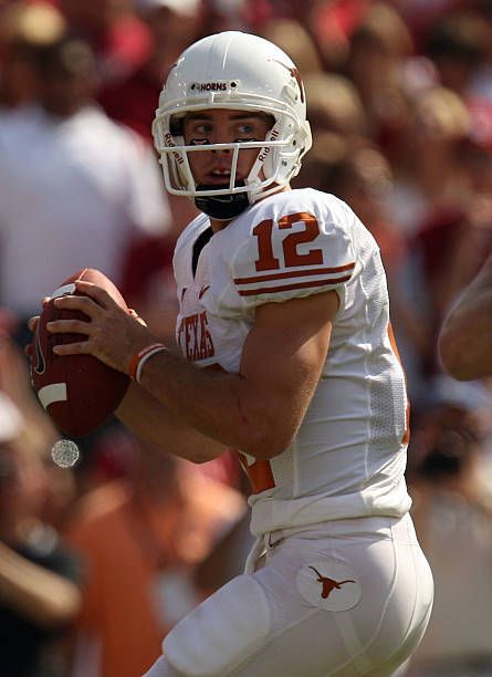 Colt Mccoy, Football Pants, Football Gear, Football Boys, Football Outfits, Nfl Players, Sports Photography, Sport Football, Lacrosse