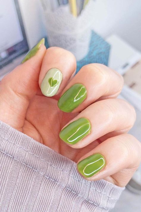 Discover the best fall/winter nail colors of the season! From the trendy green matcha to espresso brown, here are all the best winter trends. // september nails 2024, fall nails ideas autumn, fall transition nails, fall nails designs autumn, cute fall nails, fall acrylic nails, early fall nails, fall winter nails, fall nails 2024, fall almond nails ideas, fall chrome Nails, fall season nails, fall gel nails designs, winter nails 2024 trends gel, October nails, November nails, December nails. Fall Gel Nails Designs, Almond Nails Ideas Fall, Nails Early Fall, Nails Designs Autumn, Chrome Nails Fall, Fall Nails Designs Autumn, Fall Chrome Nails, Fall Transition Nails, Fall Almond Nails Ideas