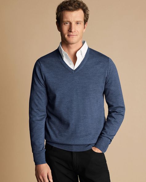 recommendations image Blue Sweater Men, Vneck Sweater Outfit, Blue Sweater Outfit, Mens Office Wear, Sweater Outfits Men, Charles Tyrwhitt Shirt, Black Suit Wedding, Mens Office, Mens Fashion Sweaters