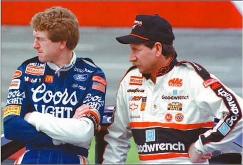 Dale Earnhardt and Bill Elliott Nascar Racers, Truck Memes, Terry Labonte, Bill Elliott, Race Car Driving, Ryan Blaney, Nascar Driver, Nascar Cars, Nascar Race Cars