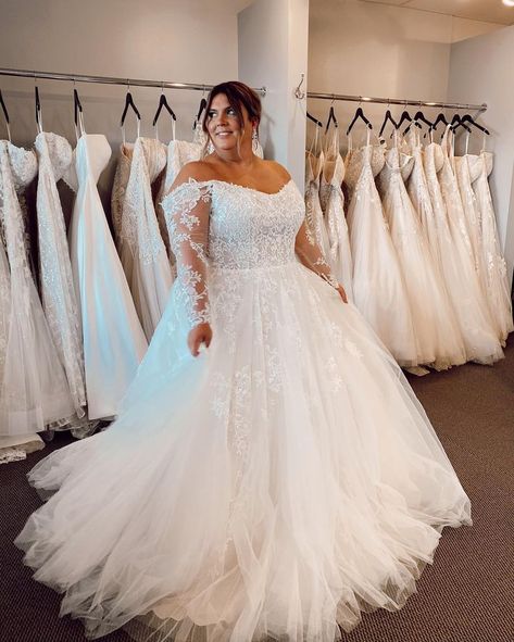 Wedding Dresses Curvy Bride, Wedding Dresses Curvy, Wedding Dresses Classy, Plus Size Wedding Dresses Curvy Bride, Unique Plus Size Wedding Dresses, Dresses Curvy, Plus Size Bridal, Gown Designer, Madison Wedding