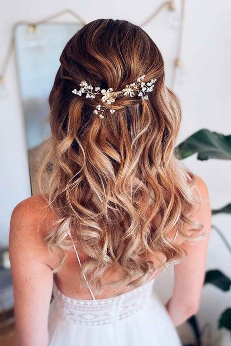 Ideas Of Formal Hairstyles For Long Hair ★ Easy Formal Hairstyles, Beyonce Hair, Formal Hairstyles For Long Hair, Evening Hairstyles, Hairstyle Names, Hair Hoco, Prom Hairstyles For Long Hair, Natural Hair Styles Easy, Long Brown Hair