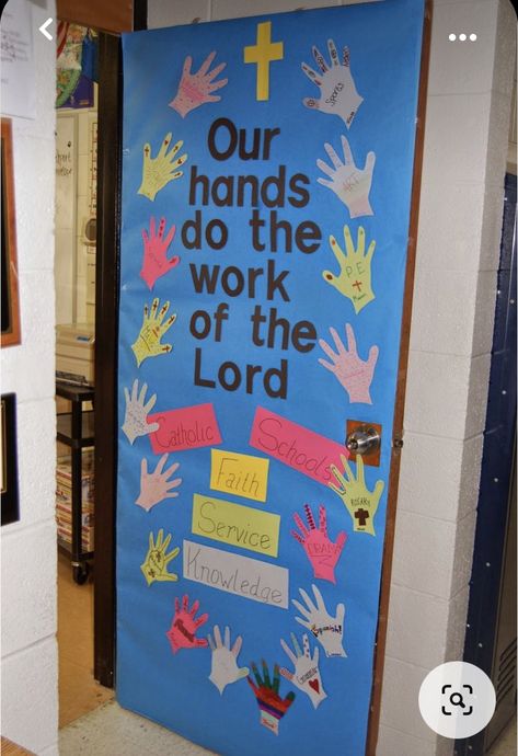 Catholic Schools Week Bulletin Board, Catholic Schools Week Activities, Sunday School Room Decor, Sunday School Classroom Decor, Decorated Doors, Catholic Schools Week, Sunday School Decorations, Sunday School Rooms, Sunday School Classroom