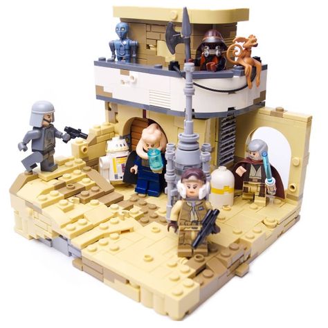 Alessandro on Instagram: “Tatooine ________________________________ This MOC takes place on Tatooine. . What do you think about this MOC? Write your feedback! .…” Lego Star Wars Base Ideas, Lego Tatooine Moc, Lego Tatooine, Lego Moc Star Wars, Lego Star Wars Moc, Lego Star Wars Moc Instructions, Lego Star Wars Tatooine, Lego Star Wars Tatooine Moc, Lego Star Wars Diorama Moc