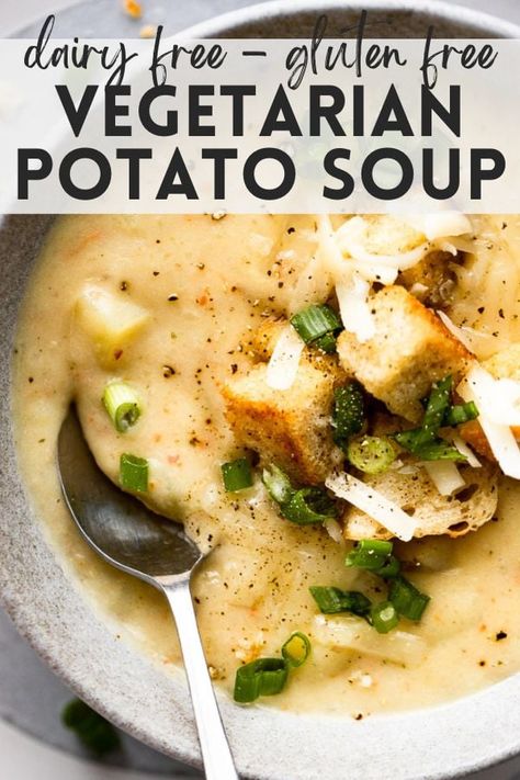 This easy, homemade vegetarian potato soup is hearty, comforting, and flavorful. It's perfect for when you need a quick lunch or dinner, ready in less than 30 minutes. It's gluten-free, made without cream, and easily made vegan! Vegetarian Potato Soup, Traditional Thanksgiving Recipes, Vegetarian Soup Recipes, Dairy Free Dinner, Meatless Monday Recipes, Meatless Dinner, Quick Lunch, Vegetarian Soup, Quick Weeknight Meals