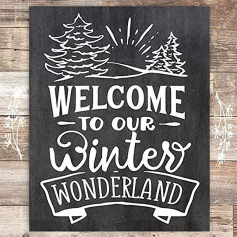 December Chalkboard Art, Winter Chalkboard Ideas, Chalkboard Fridge, Winter Chalkboard, Chalkboard Diy, Sandwich Boards, Christmas Chalkboard Art, Homemade Accessories, Chalkboard Art Quotes