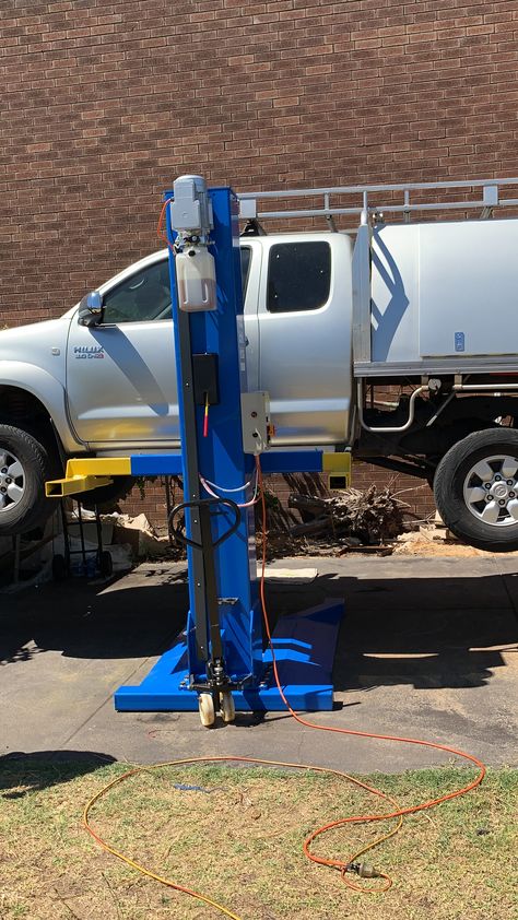 Garage Hoist, Mobile Car Lift, Car Stacker, Garage Car Lift, Portable Car Lift, Car Hoist, Garage Lift, Machining Metal Projects, Garage Car