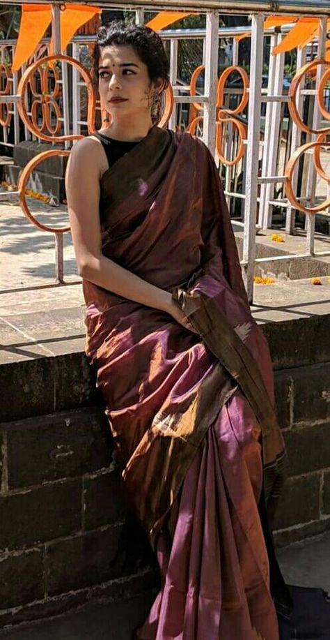 Professional Sari Look, Silky Saree, Boutique Saree, Mithila Palkar, Androgynous Models, Western Dresses For Women, Trendy Outfits Indian, Indian Sari Dress, Bridal Lehenga Collection