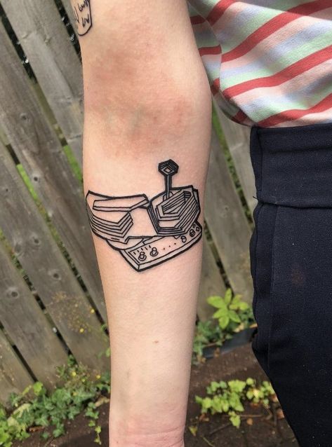 Arctic Monkeys Tattoo Tranquility Base, Tlsp Tattoo, Arctic Monkeys Nail Art, Tranquility Base Hotel And Casino Art, Tranquility Base Hotel And Casino Tattoo, Arctic Monkeys Nails Ideas, Alex Turner Tattoo, Arctic Monkeys Nails, Arctic Monkeys Tranquility Base