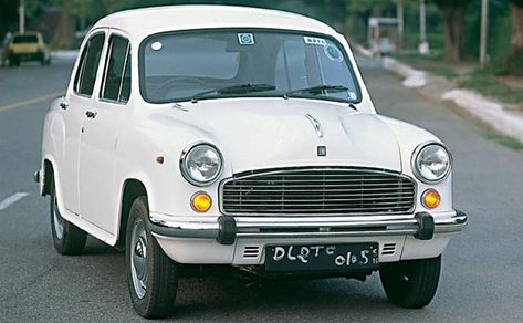 Mahindra Classic, Hindustan Ambassador, Hindustan Motors, Ambassador Car, Classic Jeeps, India Facts, History Of India, Cars Vintage, Sport Automobile