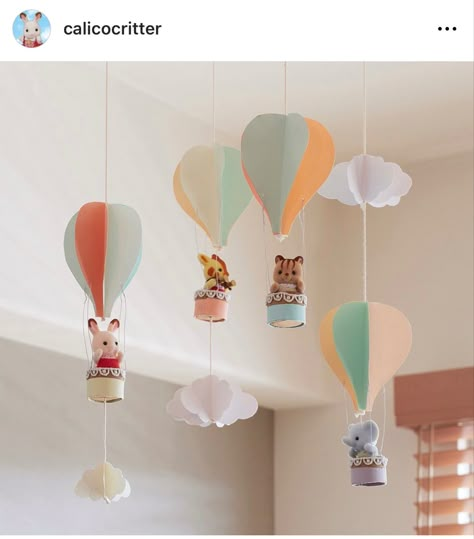 Miniature Rabbits, Girly Birthday Party, Balloon Mobile, Calico Critters Families, Diy D, Calico Critters, Little Critter, Hot Air Balloons, Tiny Dolls