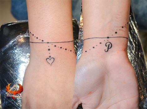 Hands Tattoo Design, Bracelet Tatoo, Tattoo Armband, Charm Bracelet Tattoo, Hands Tattoo, Chain Tattoo, Bracelet Tattoo, Free Hand Tattoo, Tattoos Inspiration