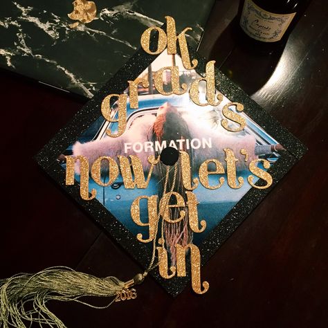 Beyonce "Formation" Inspired grap cap #beyonce #gradcap #gradcap16 Beyonce Graduation Cap Ideas, Caps Decoration, Senior Things, Graduation Hats, Graduation Cap Decoration Diy, Beyonce Formation, Grad Cap Designs, Grad Caps, Cap Decoration