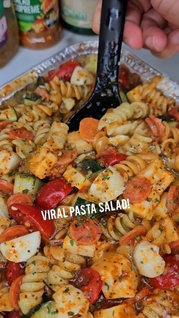 TREATED ROYAL-NO DMS 🛑 on Instagram: "BEFORE THE COMMENT SECTION CHEFS COMETH THRU THESE ARE THE ITEMS I WANTED IN MYYYY PASTA SALAD UMKAY 😂 THEE VIRAL PASTA SALAD THE Lii WAY! BETTER MAKE SOMEEEE TOODLESSS XOXO #Lii 💋🥰❤️ I HOPE YOU HAD A TERRIFIC THURSDAY! 😁😘 #pastasalad #viral" Black People Pasta Salad, Tik Tok Pasta Salad, Salad Supreme Pasta Salad, Viral Pasta, Meal Planning Menus, Pasta Salad Recipe, Noodle Salad, Birthday Food, Pasta Salad Recipes