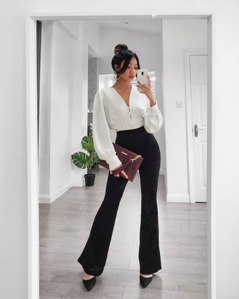 Gefällt 2,642 Mal, 50 Kommentare - Meli (@melimunchi) auf Instagram: „Stay classy, never nasty 💁🏻‍♀️✨ pouch: @idealofsweden (dc: melimunchi15)“ Black Satin Pants Outfit, Satin Pants Outfit, Dressy Outfit Ideas, Dressy Outfit, Satin Noir, Professional Outfits Women, Dressy Pants, Satin Long Sleeve, Hairstyles Women