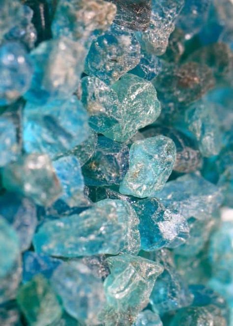 Aquamarine Birthstone, Earth Gift, Rough Gems, Bleu Violet, Turquoise Crystal, Rock Collection, Connect The Dots, Blue Apatite, Blue Gems