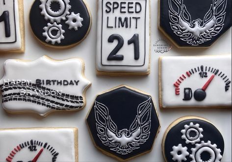 Mechanic Cookies Decorated, Mechanic Cookies, Racing Cookies, Motorcycle Cookies, Happy Birthday B, Car Cookies, 21 Birthday, Decorated Sugar Cookies, Cookies Decorated