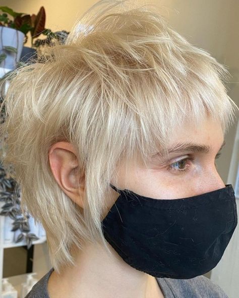 Trending In 2023, Haircuts Trending, Shaggy Pixie, Layered Pixie, Short Shaggy Haircuts, Short Sassy Haircuts, Choppy Haircuts, Textured Haircut, Square Face Hairstyles