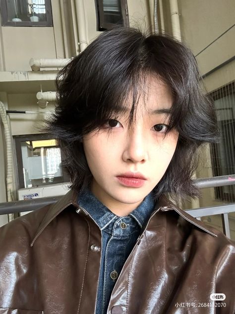 Asian Wolfcut Woman Short, Short Tomboy Wolfcut, Haircut For Tomboy, Tom Boy Hairstyles Short, Boyish Haircut For Women Korean, Masculine Female Haircuts, Soft Mullet With Bangs, Short Haircuts Nonbinary, Masc Asian Woman