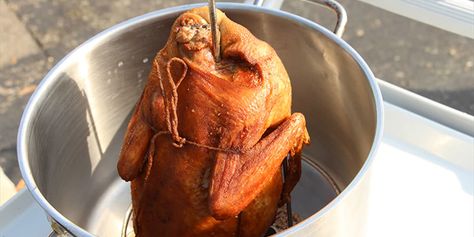 Deep frying a duck will give it extra-crispy skin with moist meat. Whole Duck Recipes, Fried Duck, Turkey Side Dishes, Fried Turkey Recipes, Duck Recipe, Deep Fried Turkey, Turkey Fryer, Fried Turkey, Deep Fry