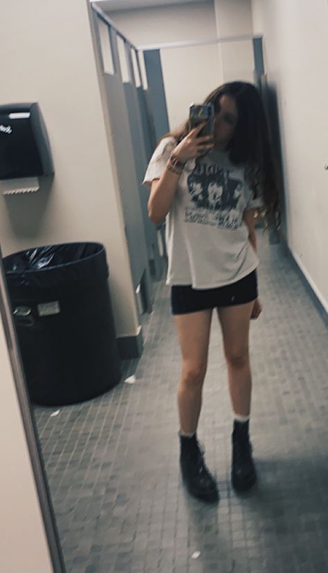 Mini Skirt And Band Tee Outfit, Band Tee Mini Skirt Outfit, Band Tee Aesthetic Outfit, Doc Martens Skirt Outfits, Band Tee And Skirt, Indie Sleeze Clothes, Outfit Inspo Alt, Doc Martens Aesthetic, Band Tee Outfits