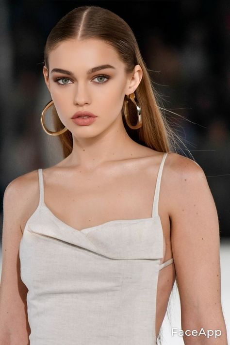 Gigi Hadid Makeup Natural, Gigi Hadid Makeup, Gigi Hadid Outfits, Hadid Style, Nude Makeup, New Hair Colors, Barbara Palvin, Gigi Hadid, Maquillaje De Ojos