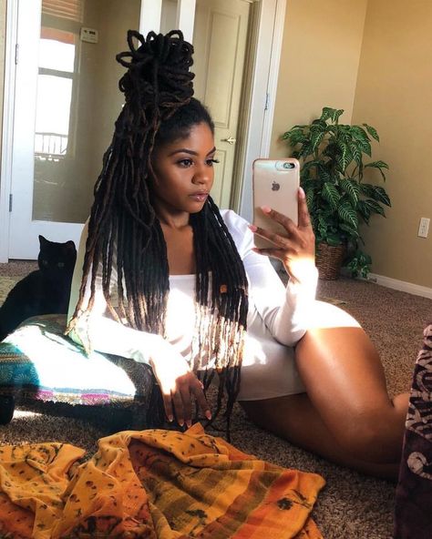 Real Locs On Black Women, Natt Nyah, Locs On Black Women, Real Locs, Dread Inspiration, Beautiful Locs, Beautiful Dreadlocks, Goddess Locs, Dreadlock Hairstyles