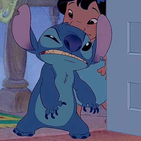 Stitch Upside Down, Literally Me Characters 6 Pictures, Cartoon Screencaps, Disney Characters Stitch, Mama Aesthetic, Stitch Wallpapers, Imessage Stickers, Angel Lilo And Stitch, Imessage Sticker