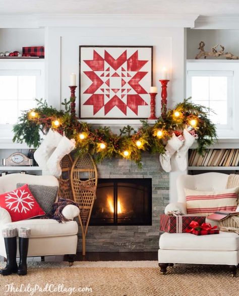 Cozy Ski Lodge Inspired Christmas Tour - The Lilypad Cottage Ski Lodge Christmas, Lilypad Cottage, Christmas Lodge, Christmas Tours, Christmas Decor Inspiration, Christmas Mantel Decorations, Cottage Christmas, Ski Lodge, Mantel Decor