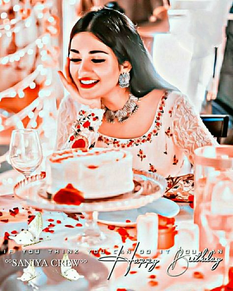 Birthday Girl Dpz, Makeup For Birthday, Birthday Girl Dp, My Birthday Dress, Birthday Dpz, Makeup Birthday, Pakistani Bridal Makeup, Cute Birthday Pictures, Girl Dpz