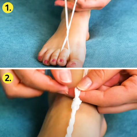 How to make a beautiful braided anklet to decorate your ankles Diy Ankle Bracelets, Celebrity Eyebrows, Romantic Room Surprise, Makeup Life Hacks, Relationship Tattoos, Ankle Bracelets Diy, Cat Eye Lash, Subtle Ombre, Easy Birthday