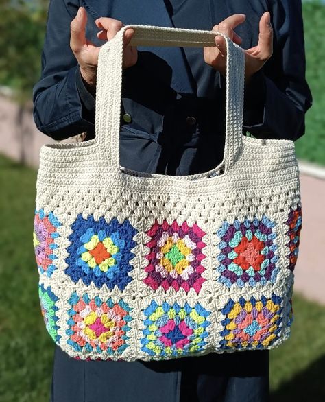 Crochet Grandma Square, Granny Square Shoulder Bag, Crochet Grandma, Square Shoulder Bag, Handmade Crochet Bags, Granny Square Bag, Colorful Crochet, Knitting Bag, Crochet Granny Square