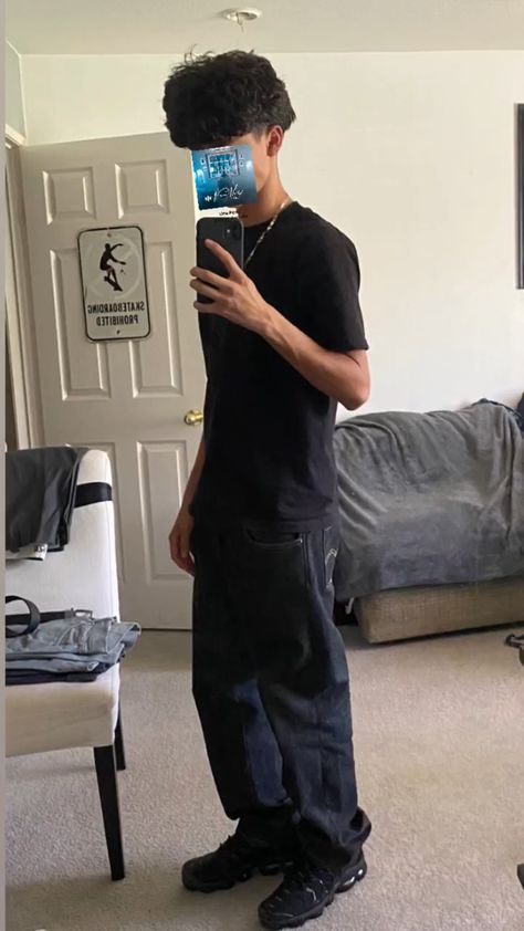 Edgar Dress Style, Edgar Mirror Pic No Face, Edgar Poses, Edgar Style Clothes, Hood Edgar, Edgar Fashion, Ariel Camacho Videos, Edgar Fits, Edgar Guys