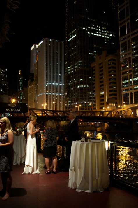 River Roast Chicago | Downtown Chicago Wedding Venues | Private outdoor patio on the Chicago River with gorgeous nighttime views. First Day Of November, Wedding Website Examples, Unique Event Venues, Chicago Downtown, Boat Wedding, Iconic Weddings, Chicago Wedding Venues, Chicago River, Inexpensive Wedding Venues