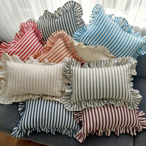 Bohemian Frill Linen Striped Pillow Cover - Different Color Options With Frill Edges - Hello Mello Store Ruffle Pillow, Ruffle Bedding, Striped Cushions, Kids Pillows, Diy Pillows, Stripe Pillow, Standard Pillow, Banquette, Bohemian Decor