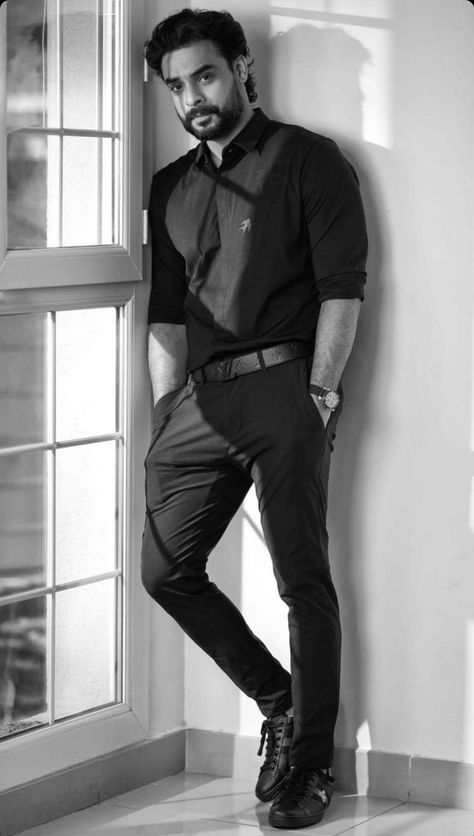 Tovino Thomas Photoshoot, Mens Attitude, Ashok Selvan, Tovino Thomas, Nivin Pauly, Vijay Deverkonda, Handsome Indian Men, Vijay Sethupathi, Tamil Actors