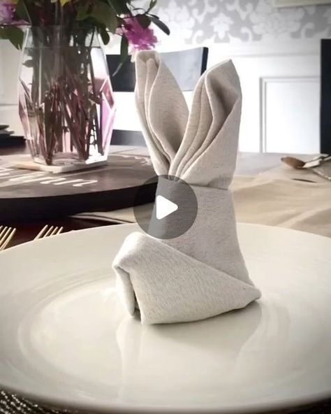 Mona Steck- Settings by Mona Luxury Linens on Instagram: "Why not spruce up your Easter table scape with bunny ear napkin folds 🐰 🐰   Thank you @winn_properties for the perfect tutorial!   Happy Easter!!!🐣  . . #happyeaster #easterdecor #easterdecoration #eastertablescape #eastertablesetting #napkinfolding #napkinart #bunnyears #bunnyearnapkins #bunnynapkinfold  #tablescapes #tablesetting #designonadime #designmadeeasy #tablesettings  #setthetable #hostesswiththemostess #partydecorations #partyideas #partyplanning" Easter Bunny Napkin Folding, Easter Table Scape, Easter Napkin Folding, Bunny Napkin Fold, Napkin Folds, Bunny Napkins, Luxury Linens, Easter Table Settings, Easter Tablescapes