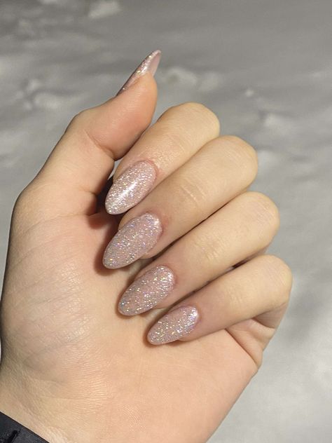 Silver Almond Nails Glitter, Prom Nails White And Silver Almond, Prom Nails Acrylic Classy Almond, Off White Sparkly Nails, White Glittery Almond Nails, Silver Details Nails, Clear Sparkly Acrylic Nails Almond, Sliver Almonds Nails, Silver Sparkly Nails Almond