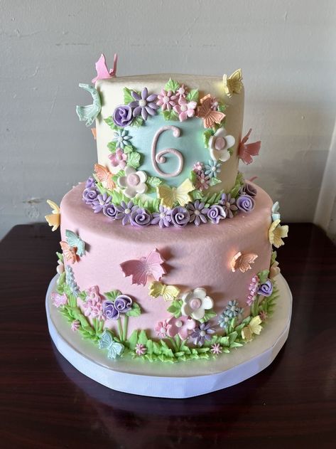 Fairy Garden Birthday Cake, Garden Theme Cake, Butterfly Theme Cake, Garden Birthday Cake, Toy Story Birthday Cake, Pastel Cottagecore, Lily Cake, Fairy Birthday Cake, Tiered Cakes Birthday