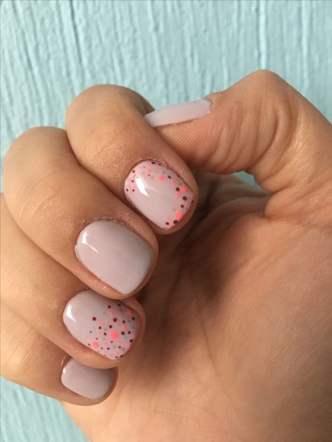 Mail Ideas For Short Natural Nails, Simple Neutral Nail Designs Short Nails, Easy Diy Short Nails, Simple Gel Manicure Designs, Subtle Gel Nails, Simple Biab Nail Art, Easy Diy Gel Nail Designs, Minimalist Nail Design Inspiration, Simple Nail Art For Short Nails