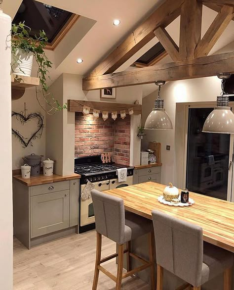 Rural Kitchen, Luxurious Kitchens, Small Kitchens, Farmhouse Kitchen Design, Holiday Theme, Kitchen Extension, Stunning Kitchens, Cottage Kitchen, Design Case