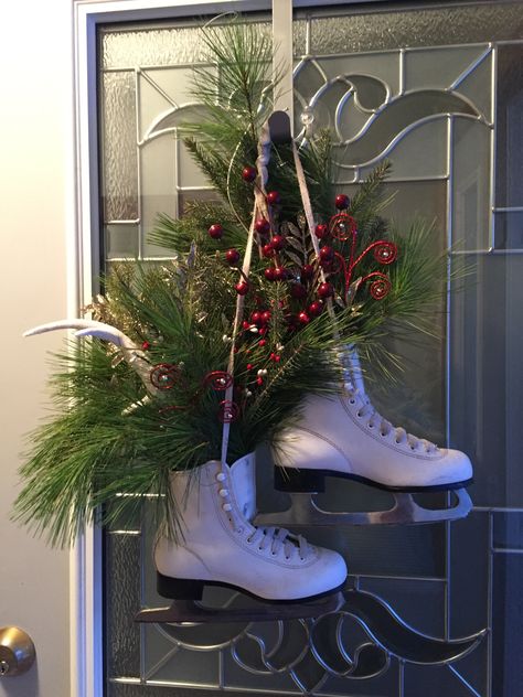 Holiday Ice Skate Decoration #Christmas #DIY #IceSkate #PineTree Skates Christmas Decor, Ice Skate Decoration Diy, Ice Skate Christmas Decor, Black Ice Skates Christmas Decoration, Decorating With Ice Skates, Ice Skate Christmas Decoration, Ice Skates Christmas Decoration, Christmas Skates Decoration, Ice Skate Decoration