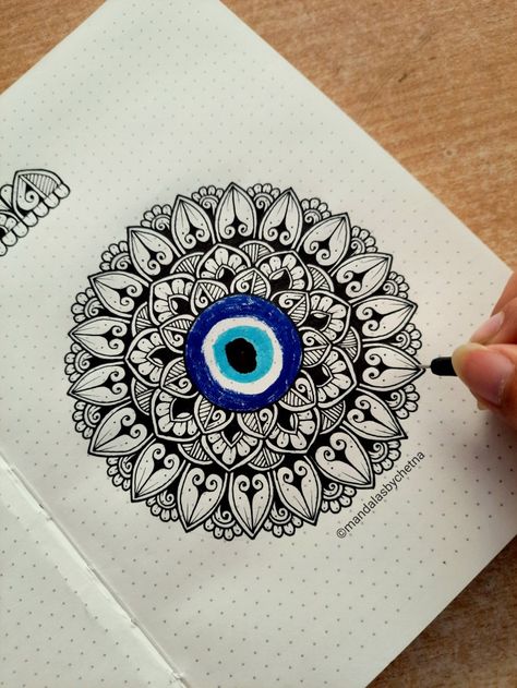 Simple Mandala Art For Beginners, Eye Mandala Art, Easy Mandala Art For Beginners, Evil Eye Mandala, Pen Art Doodle, Easy Mandala Art, Mandala Art For Beginners, Eye Mandala, Easy Mandala