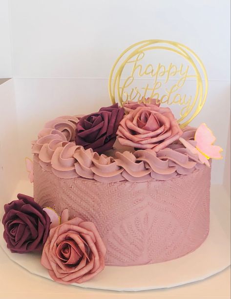 Old Rose Cake Design, Mauve Birthday Cake, Dusty Rose Cake, Mauve Wedding Cake, Mauve Cake, Ombre Rosette Cake, Rose Cake Design, Rosé Birthday Cake, One Tier Cake