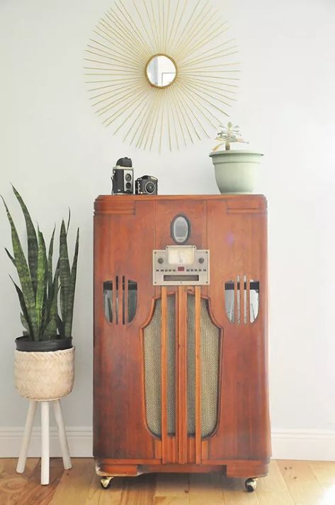 Thrift Store Vintage Cabinet Upcycle Before After | Hometalk Radio Cabinet Makeover, Antique Radio Cabinet, Vintage Radio Cabinet, Cabinet Upcycle, Antique Booth, Home On A Budget, Furniture Flips, Vintage Cabinet, Puck Lights