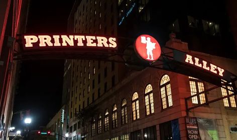 The Best Places to Visit on Printers Alley in Nashville - 2023 Printers Alley Nashville, Nashville Vacation, Things To Do In Nashville, To Do In Nashville, Nashville Skyline, Nashville Trip, Music City, Nashville Tennessee, Best Places To Visit