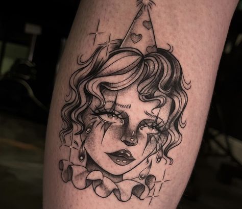 Clown Tattoo Creepy, Clown Women Tattoo, Pretty Clown Tattoo, Pretty Clown Drawing, Clown Tattoo Cute, Female Clown Tattoo, Cute Clown Tattoo, Clown Girl Tattoo, Halloween Inspired Tattoos